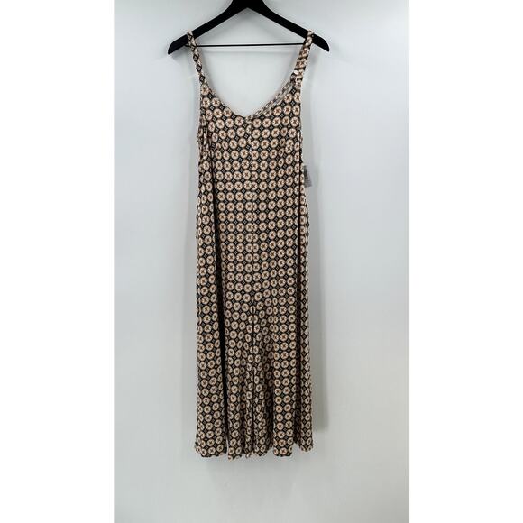 Torrid Super Soft Culotte Jumpsuit Tan Mindy motifs Wide Leg Crop Stretch Size L - Picture 2 of 9